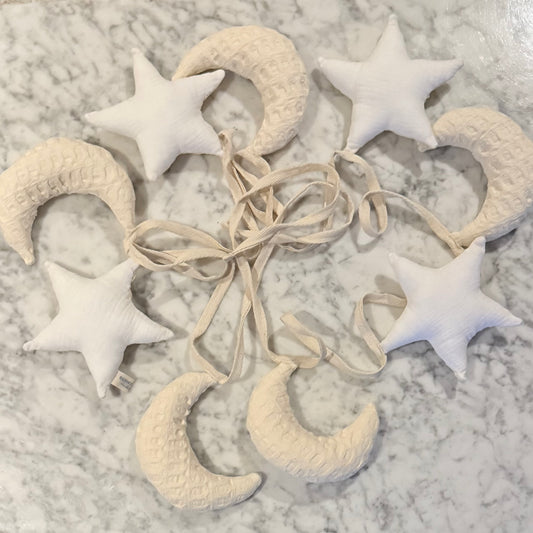 Schnuckuli Kinderzimmer Girlande Mond & Sterne